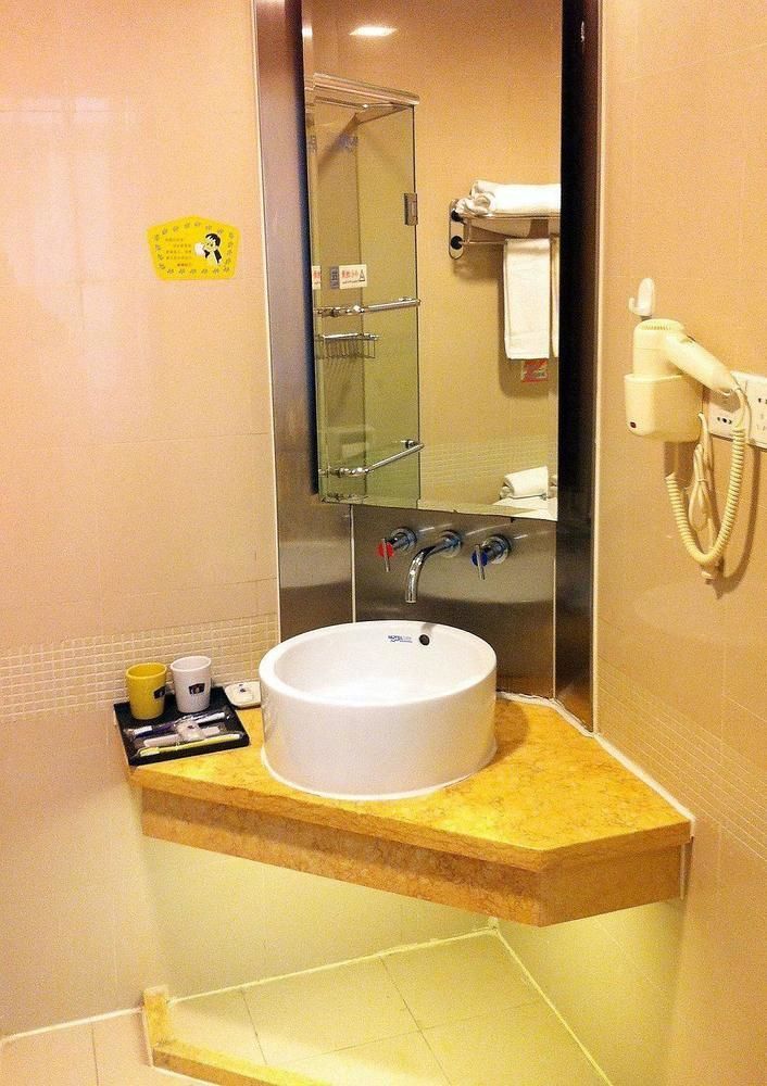 Home Inn Hotel Guiyang Fushui Middle Road ภายนอก รูปภาพ